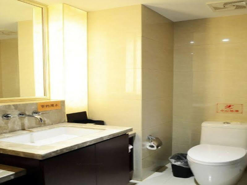 Ningbo Baocheng Boutique Hotel Exterior photo